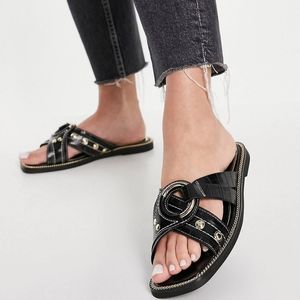 RIVER ISLAND RING HARDWARE SANDAL IN BLACK sz 9